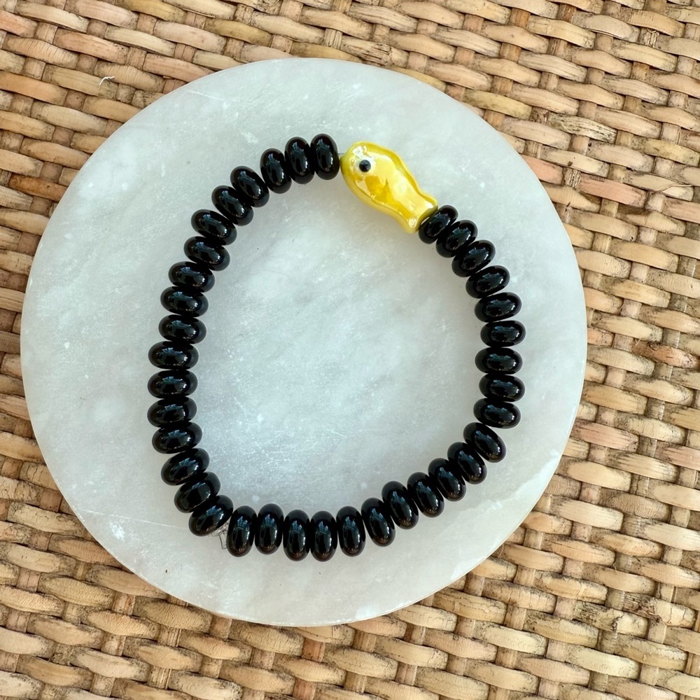Black Beaded Trending Fish Stretch Bracelet